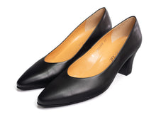 画像をギャラリービューアに読み込む, 【essencia】ポインテッドトゥ細身パンプス 6.0cmヒール 〈ワイズD〉(605-60200)